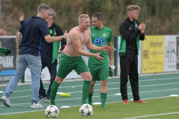 BA8F8EAA-749A-449A-846F-9A1182B9A573